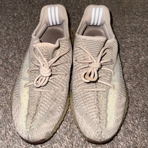 Yeezy adidas boost shoes